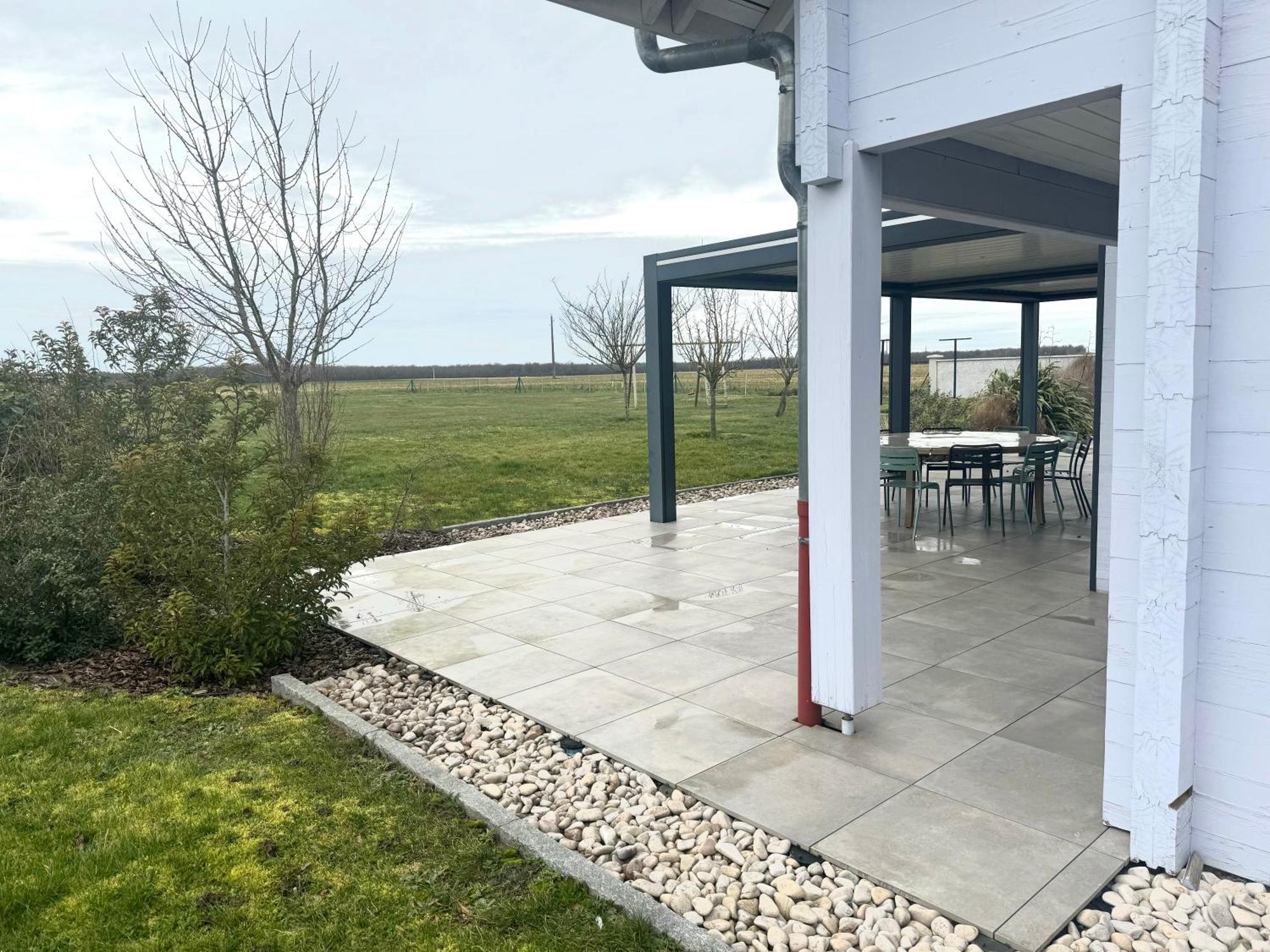 Gite De Mortagne, Chalet Avec Piscine - By Primo C0Nciergerie Gigny-sur-Saone Exterior foto